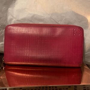Loewe Raspberry Textured Zip Wallet